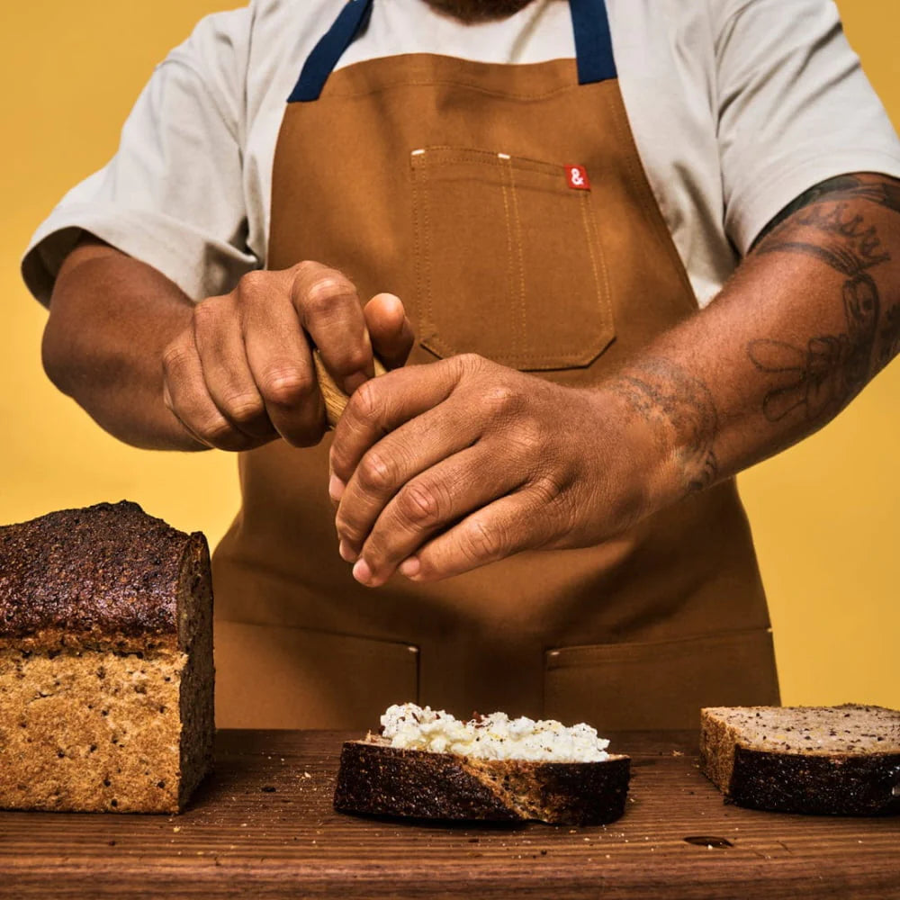 The Denver Essential Apron